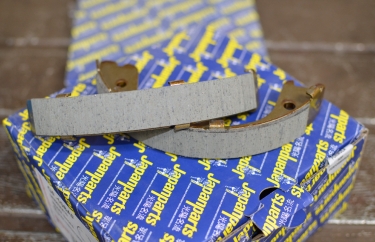 Замена задней ступицы и задних колодок Ниссан Патфайндер