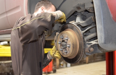 Замена задней ступицы и задних колодок Ниссан Патфайндер