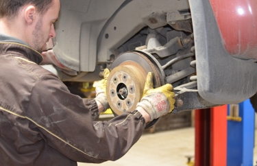 Замена задней ступицы и задних колодок Ниссан Патфайндер