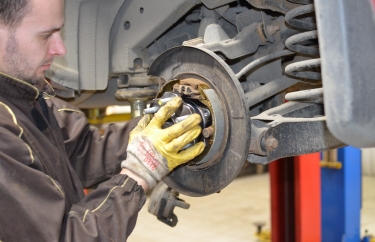 Замена задней ступицы и задних колодок Ниссан Патфайндер