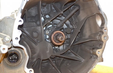 Выжимной подшипник Ниссан Х-Трейл