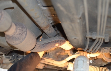 Снимаем кардан Ниссан Х-Трейл