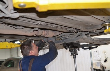 Съём подрамника Ниссан Х-Трейл