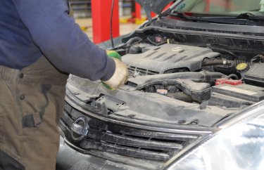 Замена воздушного фильтра Ниссан Тиида