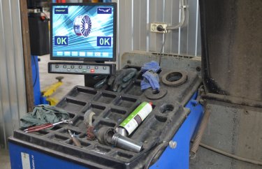 После проведения балансировки колес Ниссан Теана