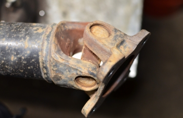 Замена крестовины карданного вала Ниссан Патфайндер