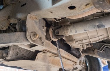 Замена крестовины кардана Ниссан Патфайндер (фото и видео)