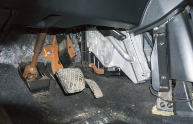 Замена фильтра кондиционера Ниссан Х-Трейл