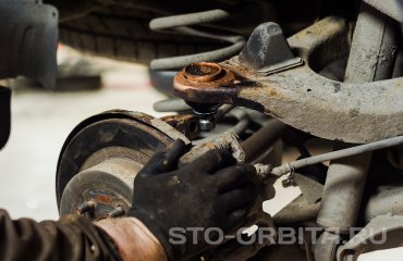 Замена шаровой опоры Ниссан Патфаиндер R51 (подробные фото)