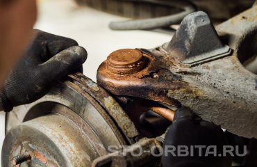 Замена шаровой опоры Ниссан Патфаиндер R51 (подробные фото)