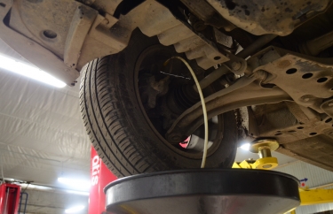 Слив тормозной жидкости